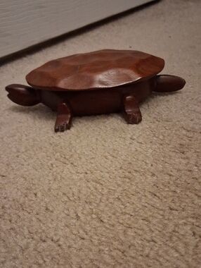 Hand-Carved Wooden Turtle Trinket Box - Brown